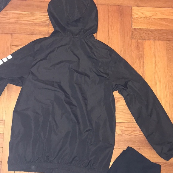 Puma Jacket and joggers - Picture 3 of 5